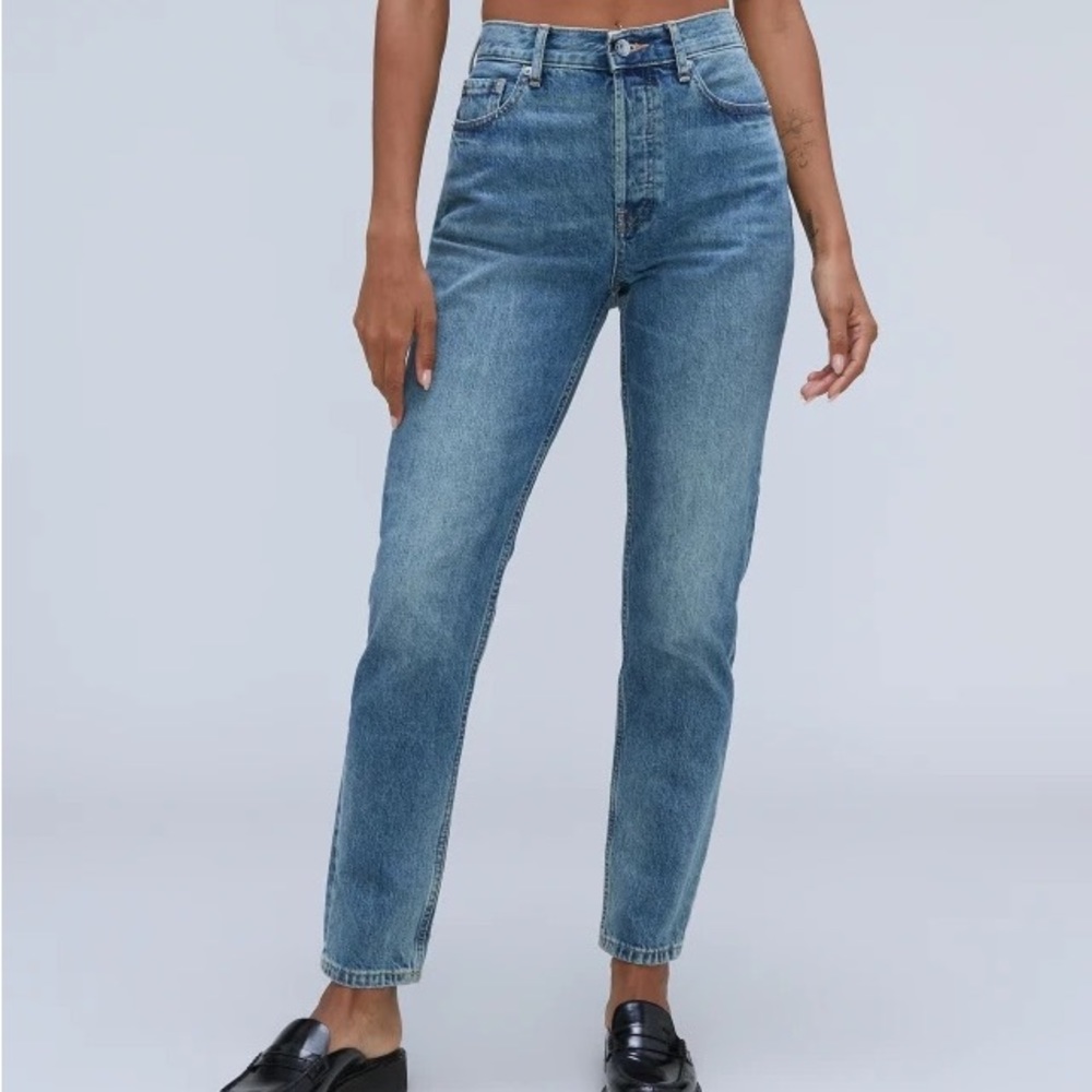 Everlane 90’s Cheeky Jean - Size 27 cropped